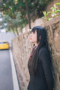 juliaann女教师在办公室,都市女神教师，办公室里的温暖力量-3